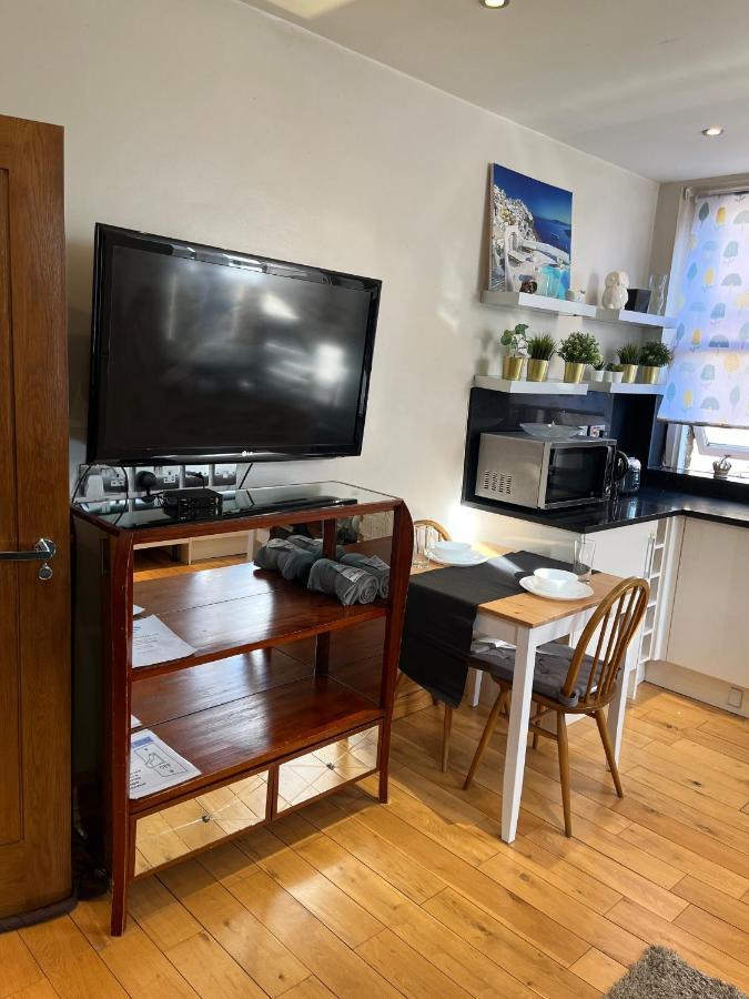 Stunning 1 Bedroom In Stunning Location - Mayfair Area Londyn Zewnętrze zdjęcie