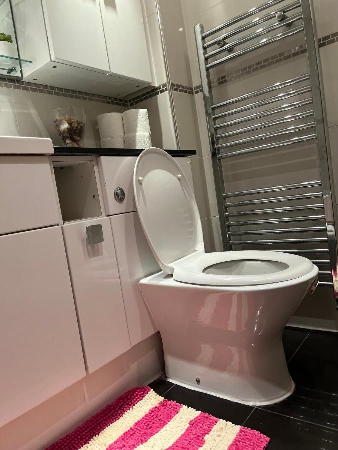 Stunning 1 Bedroom In Stunning Location - Mayfair Area Londyn Zewnętrze zdjęcie