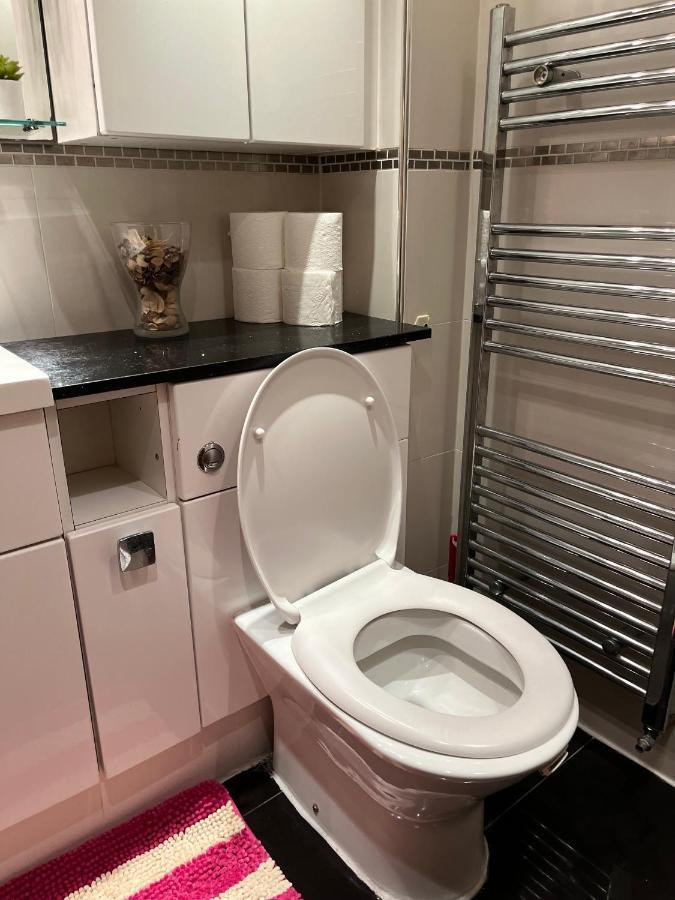 Stunning 1 Bedroom In Stunning Location - Mayfair Area Londyn Zewnętrze zdjęcie