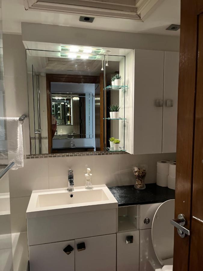Stunning 1 Bedroom In Stunning Location - Mayfair Area Londyn Zewnętrze zdjęcie