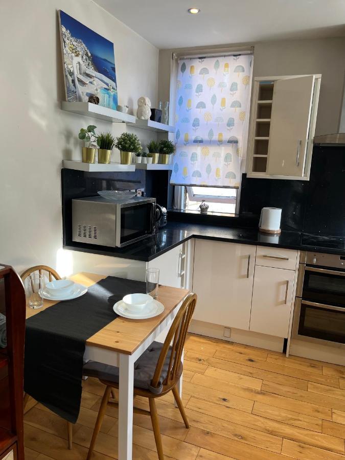 Stunning 1 Bedroom In Stunning Location - Mayfair Area Londyn Zewnętrze zdjęcie