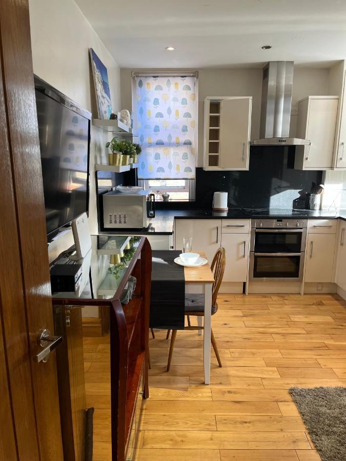 Stunning 1 Bedroom In Stunning Location - Mayfair Area Londyn Zewnętrze zdjęcie