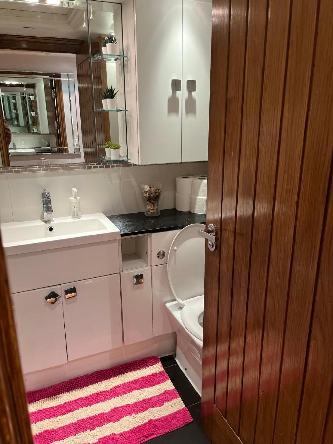 Stunning 1 Bedroom In Stunning Location - Mayfair Area Londyn Zewnętrze zdjęcie