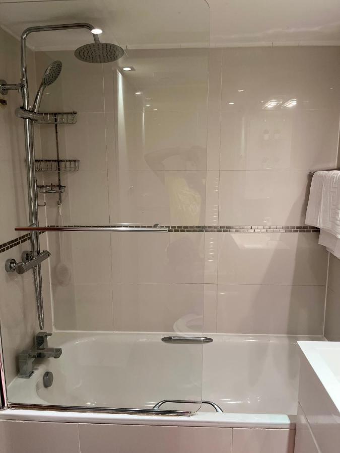 Stunning 1 Bedroom In Stunning Location - Mayfair Area Londyn Zewnętrze zdjęcie