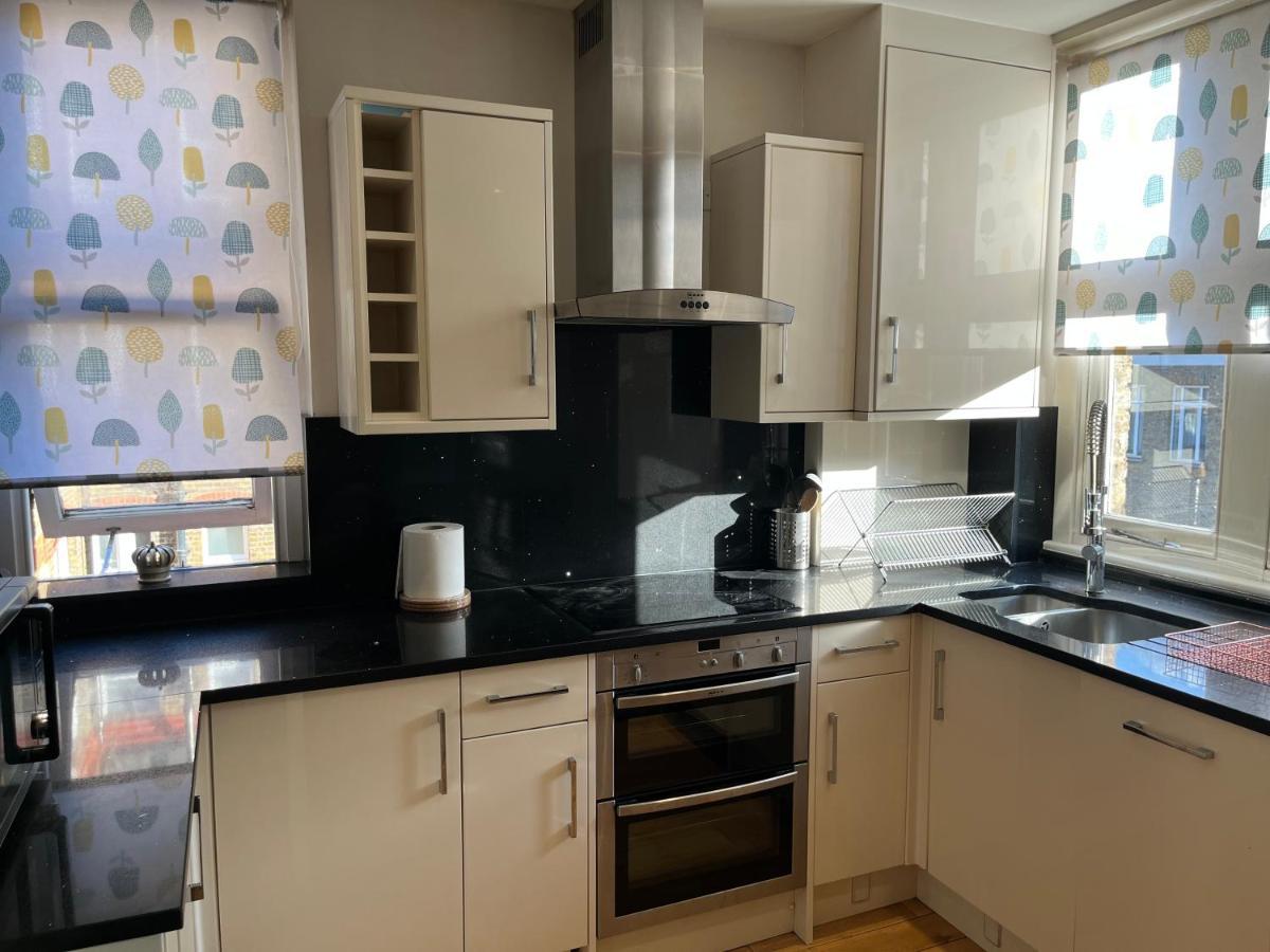 Stunning 1 Bedroom In Stunning Location - Mayfair Area Londyn Zewnętrze zdjęcie